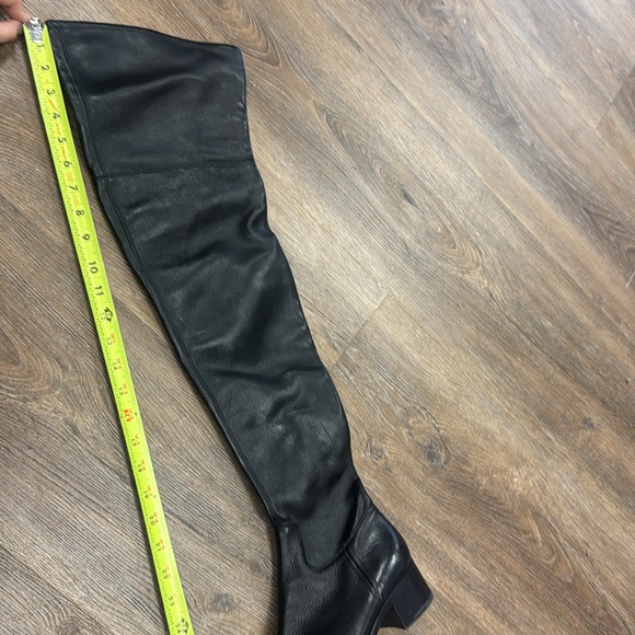 High PRADA leather boots - Picture 9 of 12